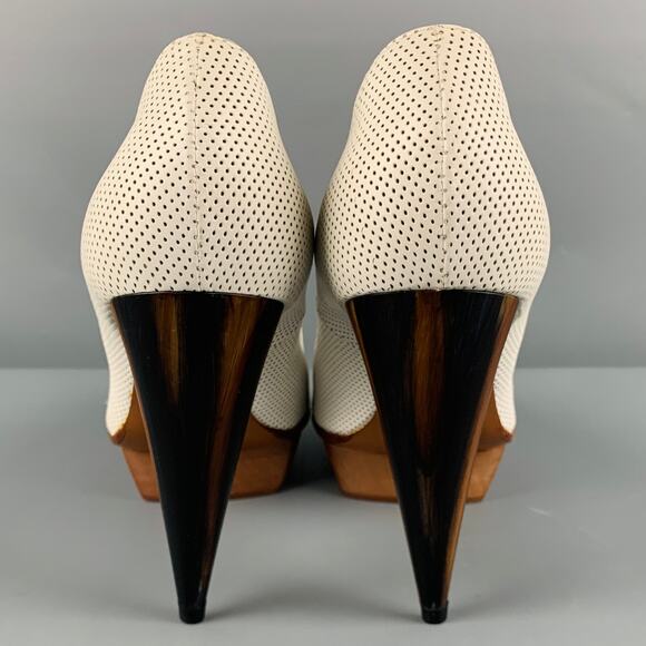 LANVIN Size 11 White Brown Leather Perforated Platform Pumps - Picture 3 of 10